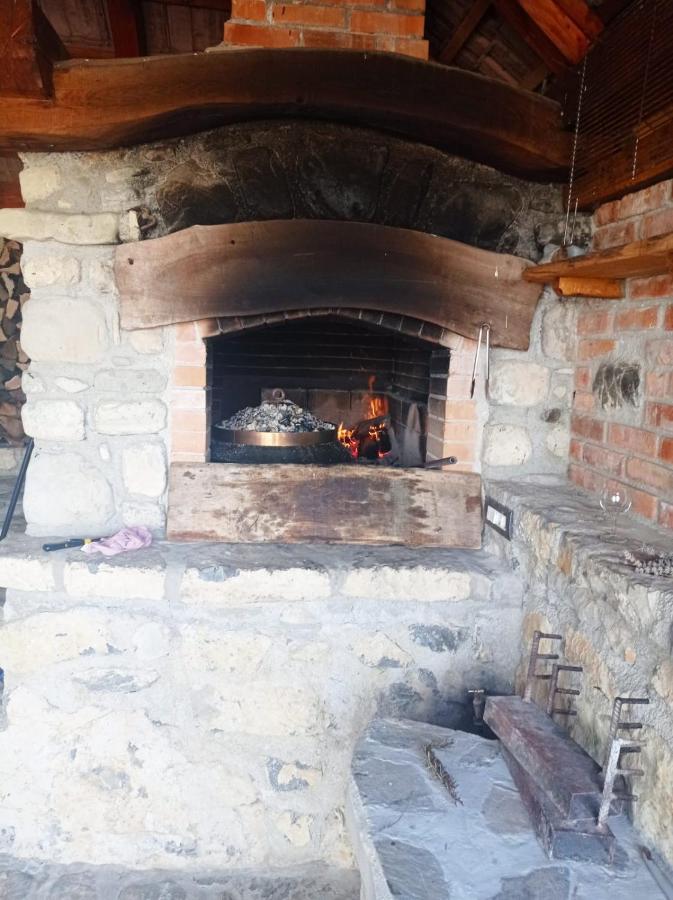 Zerko Holiday Home - Vineyard Chalet With Sauna And Jacuzzi Free Mirna Εξωτερικό φωτογραφία