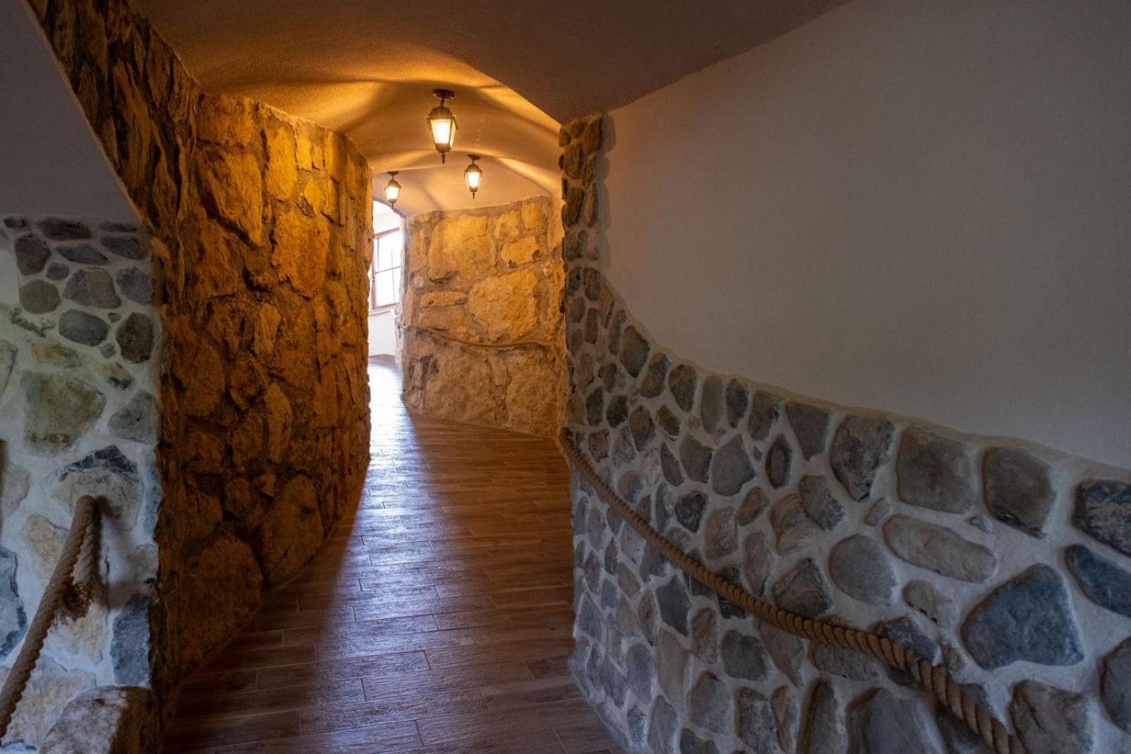 Zerko Holiday Home - Vineyard Chalet With Sauna And Jacuzzi Free Mirna Εξωτερικό φωτογραφία