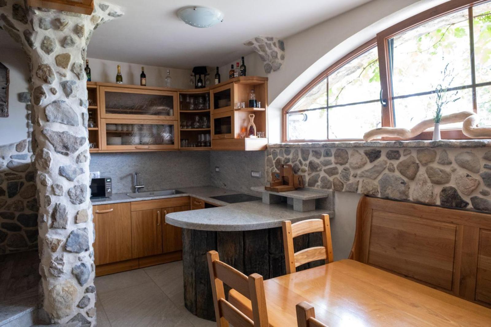 Zerko Holiday Home - Vineyard Chalet With Sauna And Jacuzzi Free Mirna Εξωτερικό φωτογραφία
